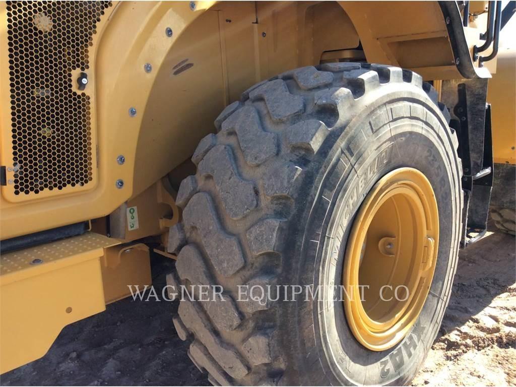 CAT 950M Chargeuse sur pneus