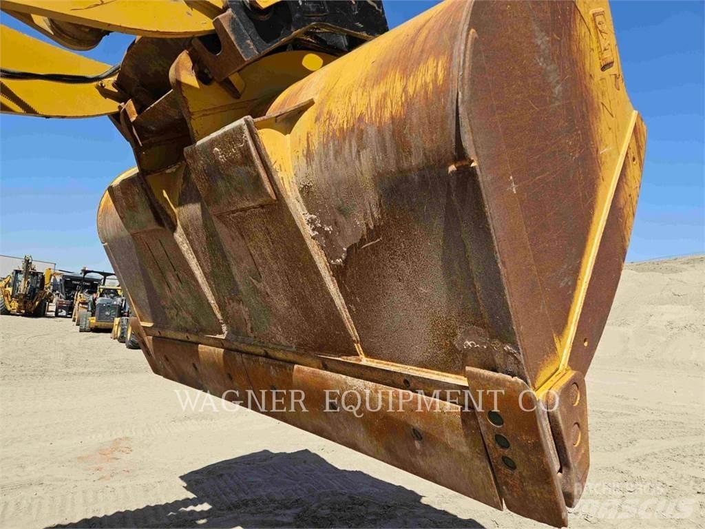 CAT 950M Chargeuse sur pneus