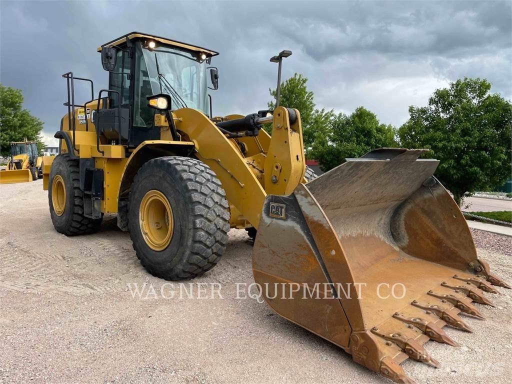CAT 950M Chargeuse sur pneus