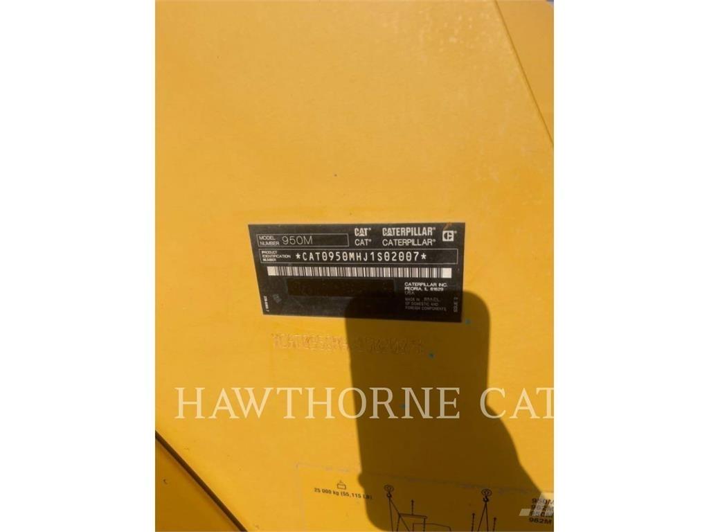CAT 950M Chargeuse sur pneus