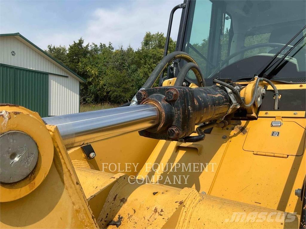 CAT 953D Chargeuse sur chenilles