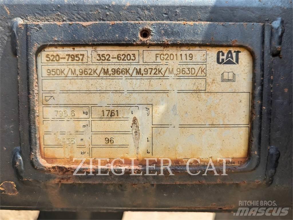 CAT 953KLGP Chargeuse sur chenilles
