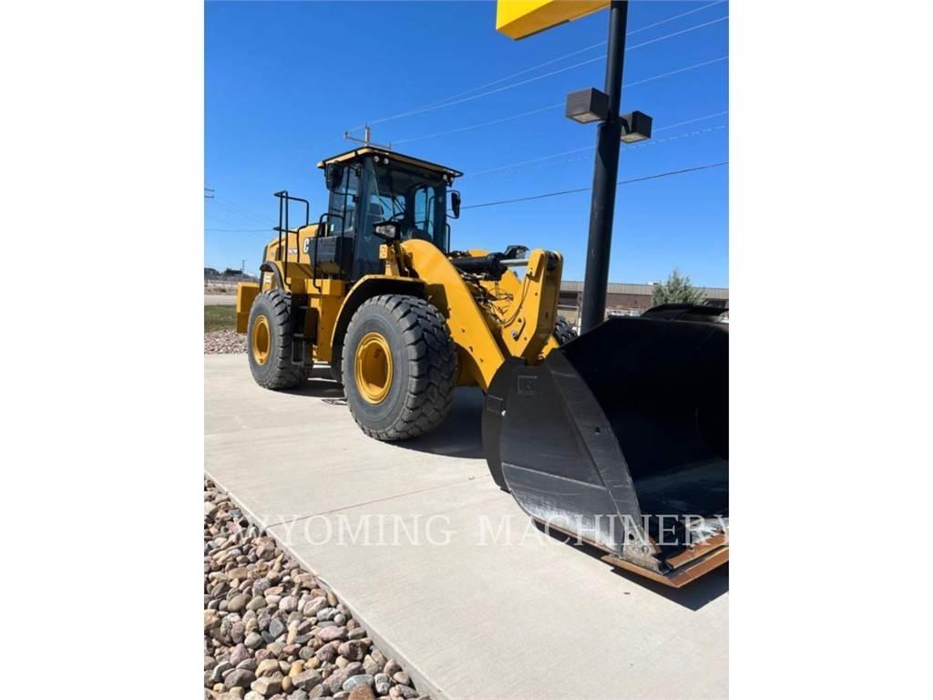 CAT 962M Chargeuse sur pneus