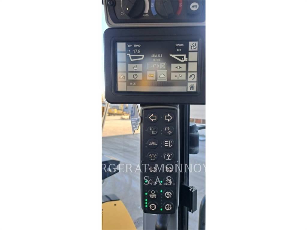 CAT 962M Chargeuse sur pneus
