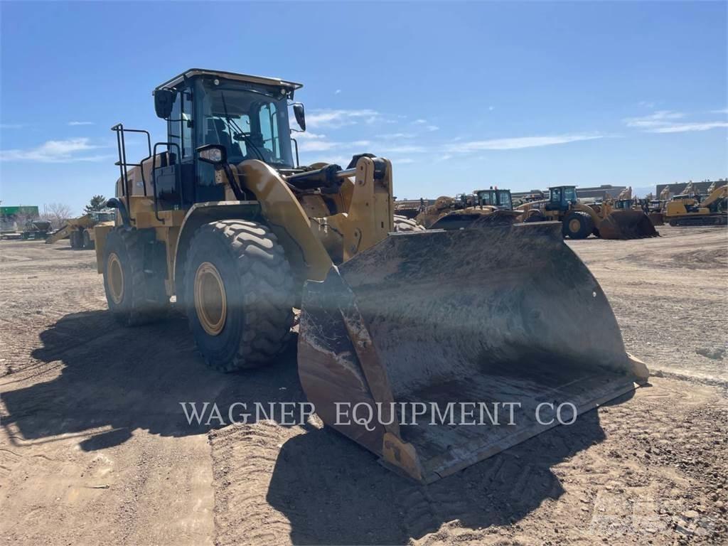 CAT 962M Chargeuse sur pneus