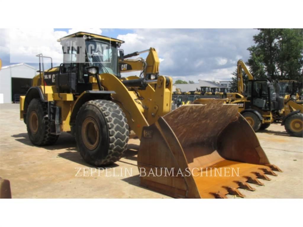 CAT 962M Chargeuse sur pneus