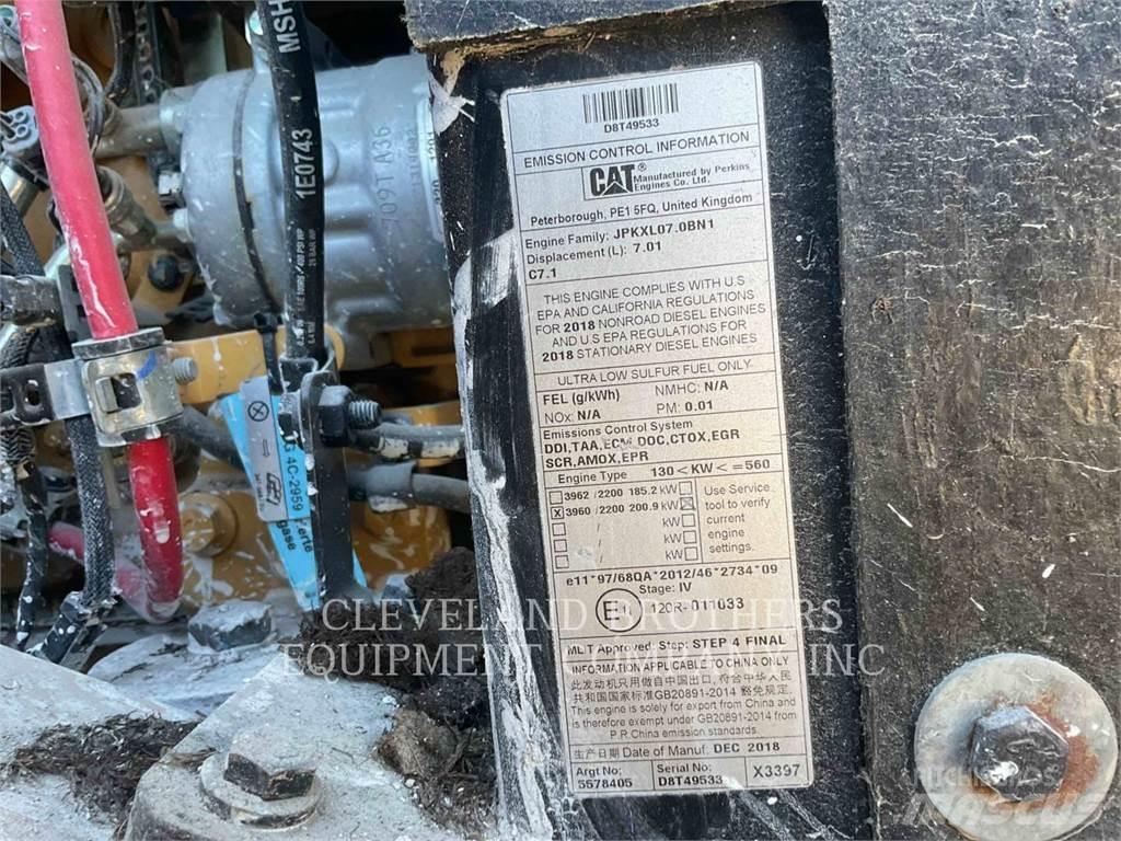 CAT 962M Chargeuse sur pneus