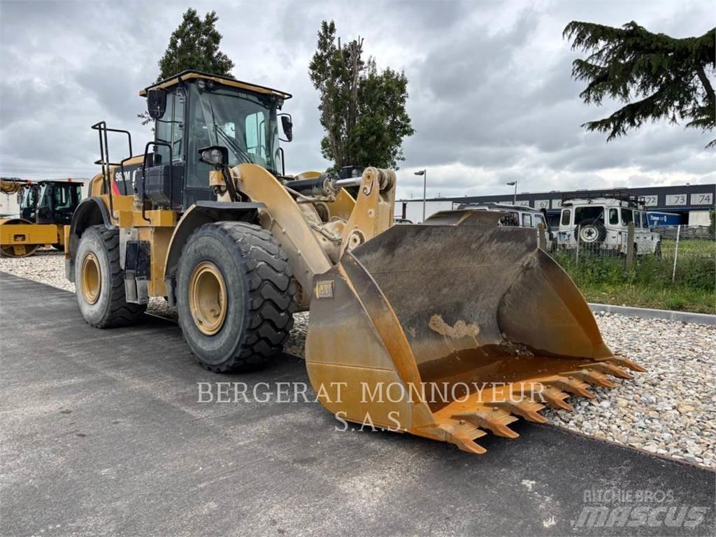CAT 962M Chargeuse sur pneus