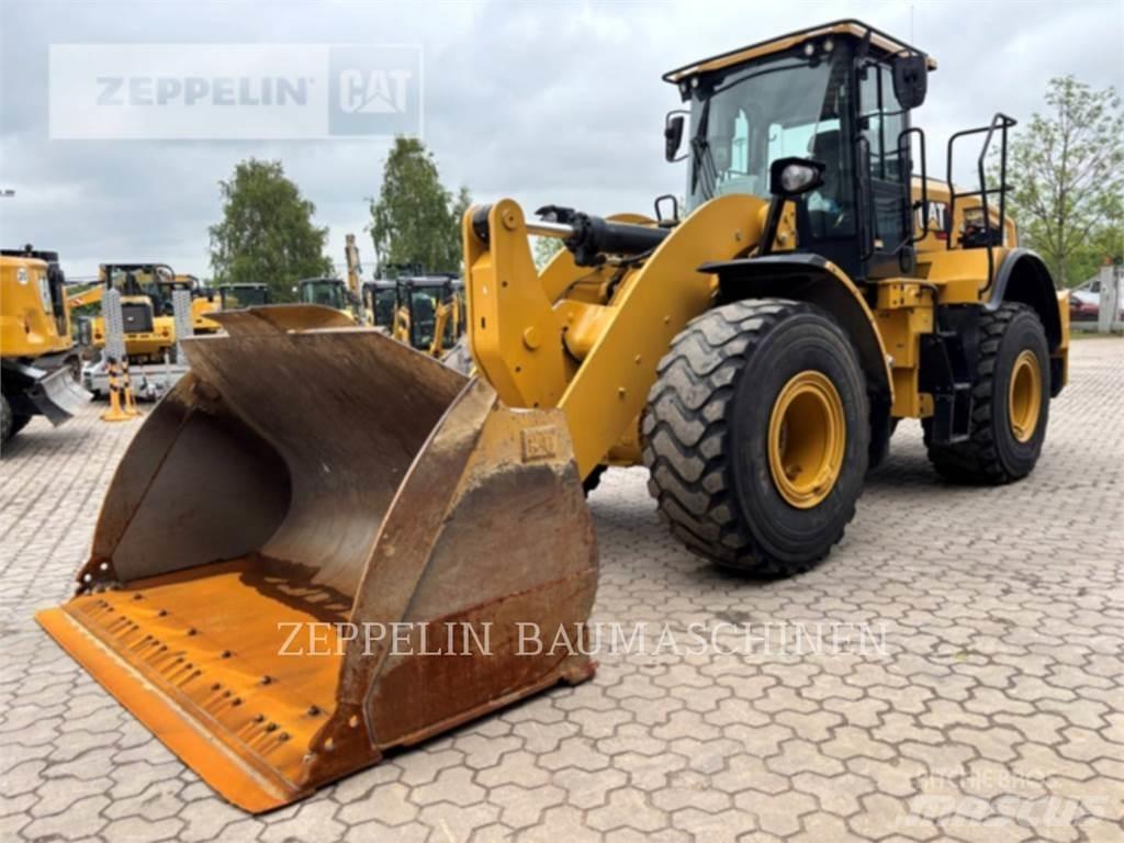 CAT 962M Chargeuse sur pneus