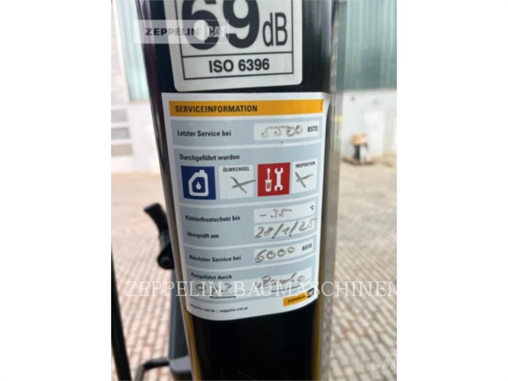 CAT 962M Chargeuse sur pneus