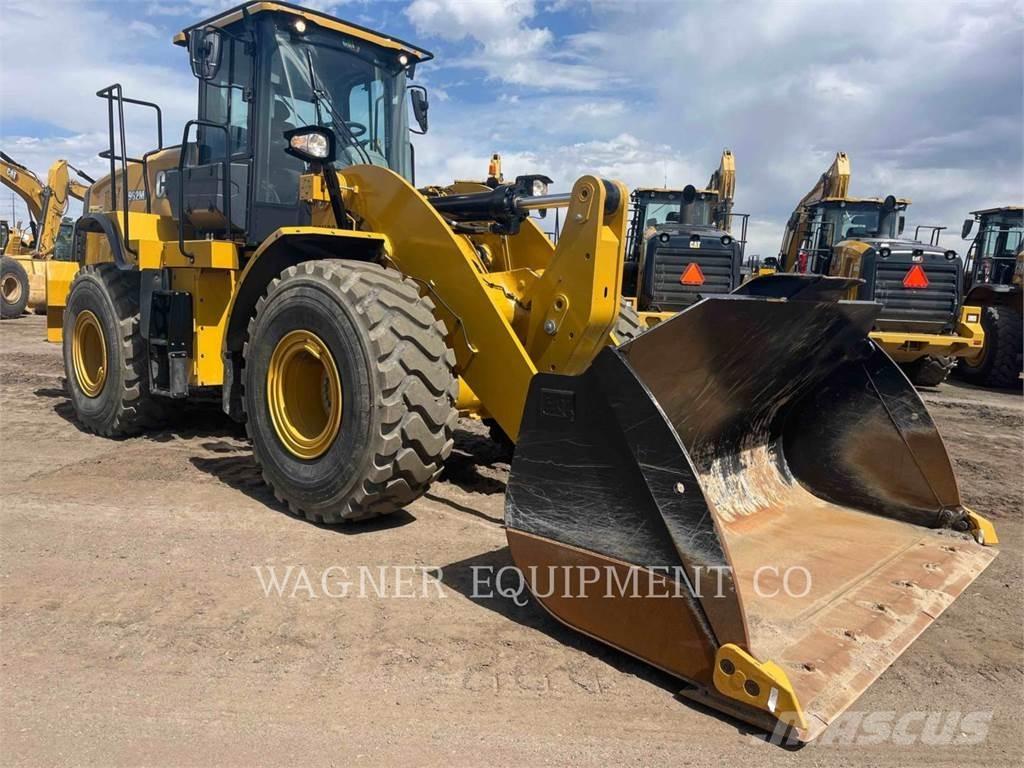 CAT 962M Chargeuse sur pneus