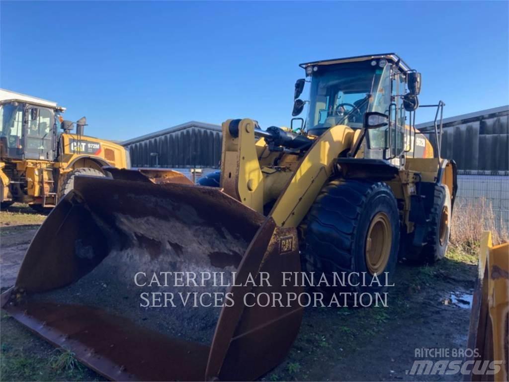 CAT 962M Chargeuse sur pneus