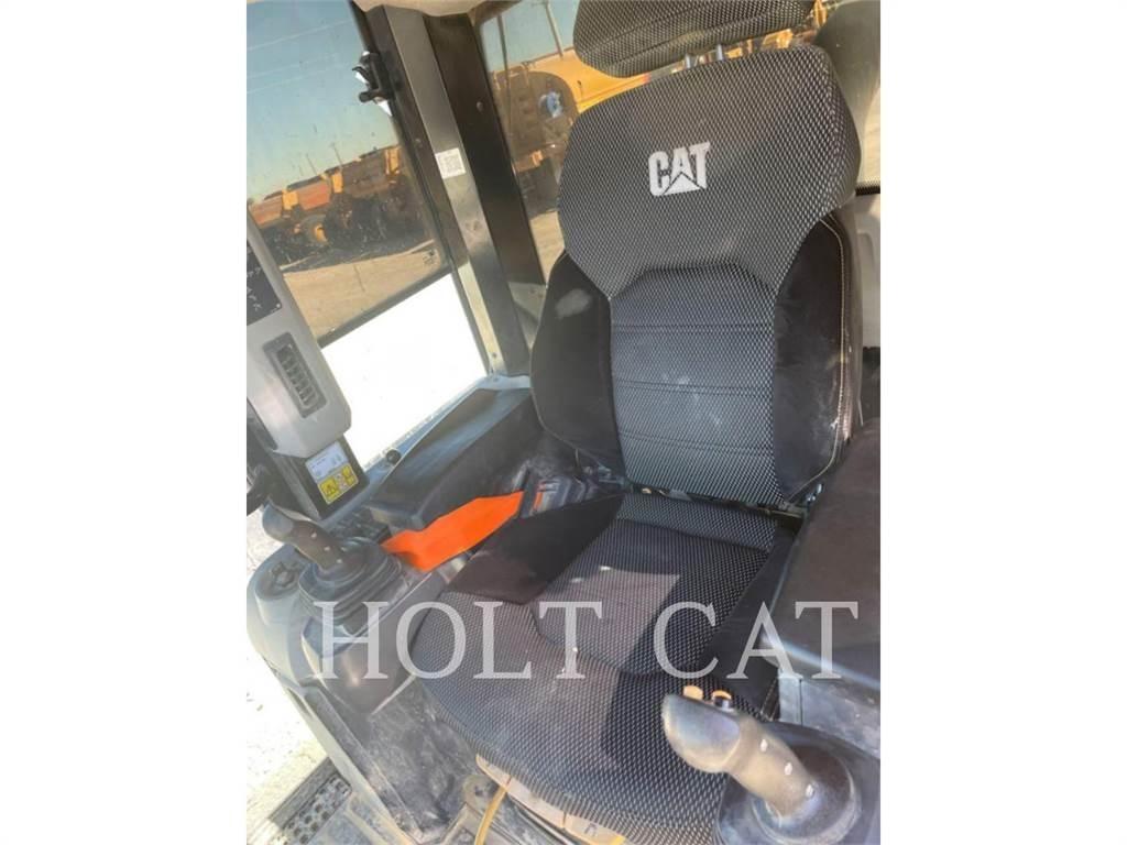 CAT 963 Chargeuse sur chenilles