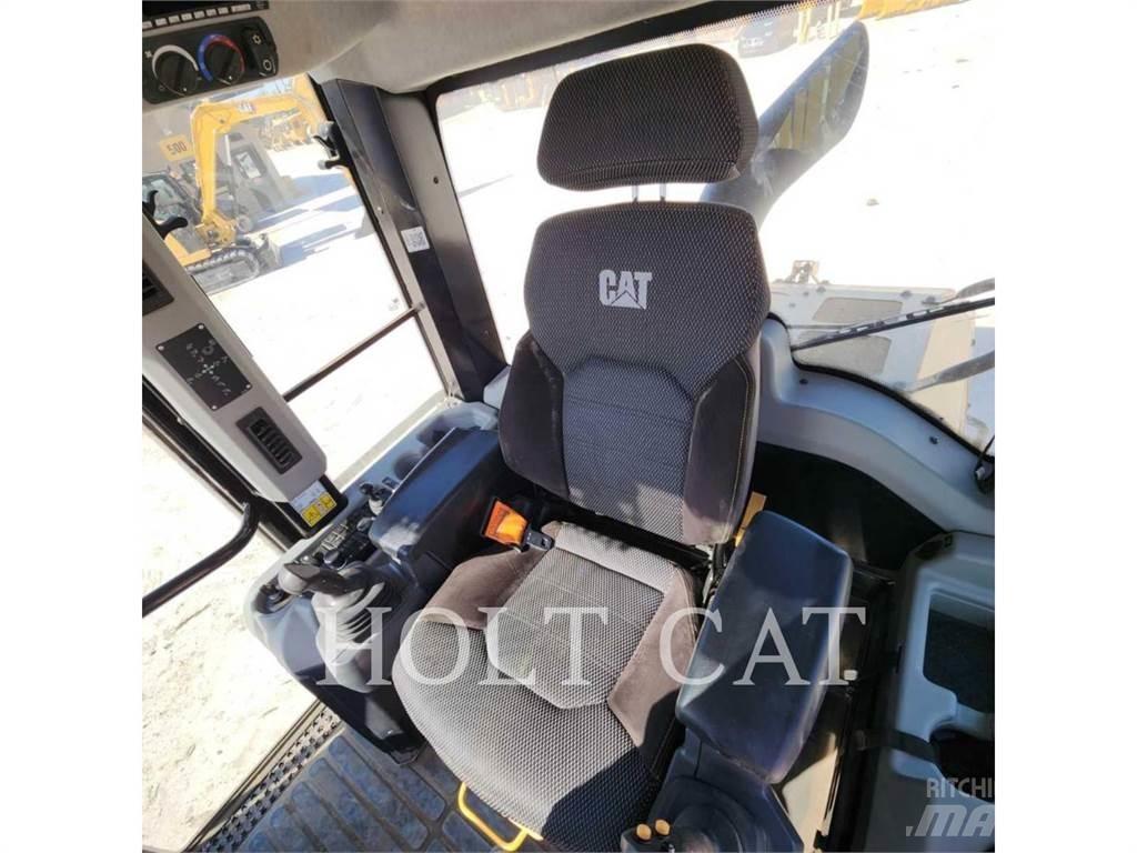CAT 963 Chargeuse sur chenilles