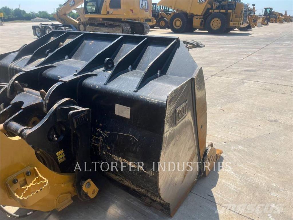 CAT 963-12 Chargeuse sur chenilles