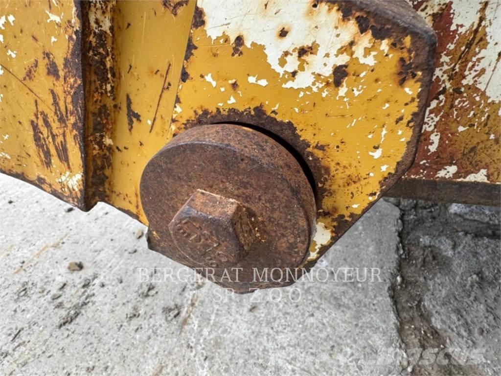 CAT 963C Chargeuse sur chenilles