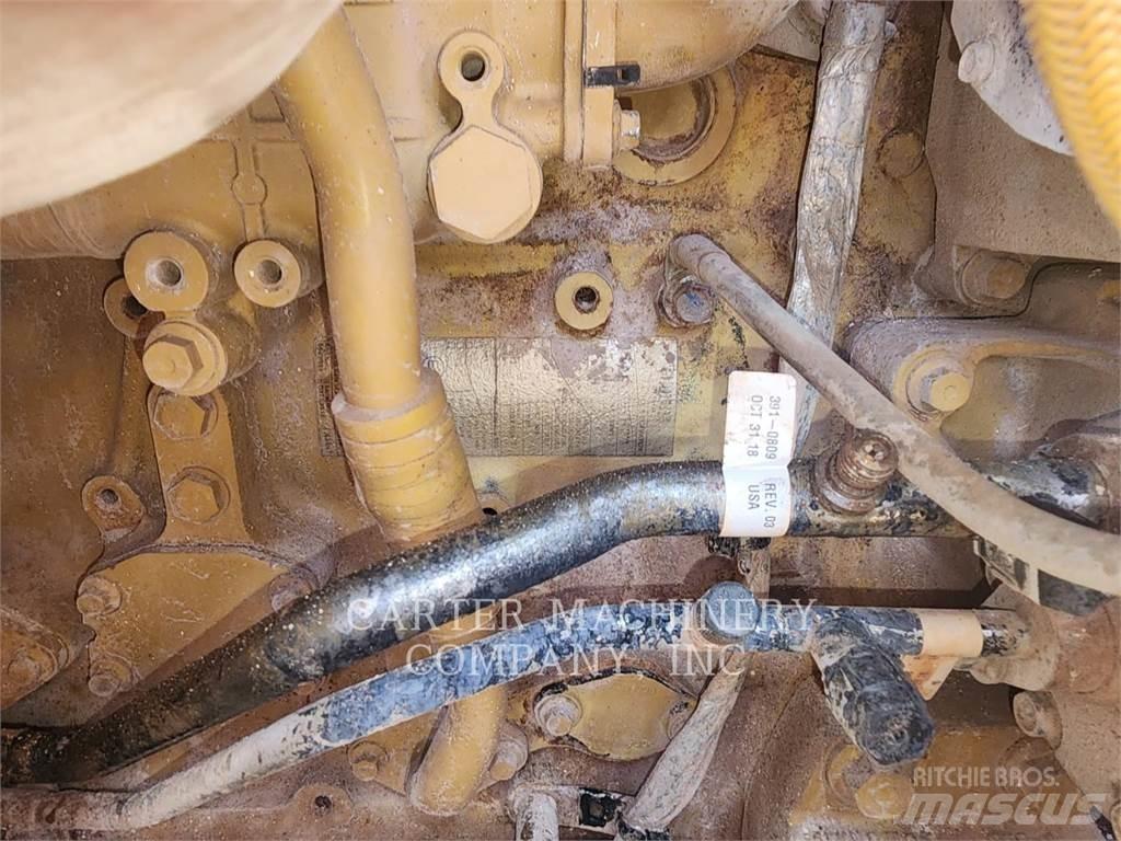 CAT 963K Chargeuse sur chenilles