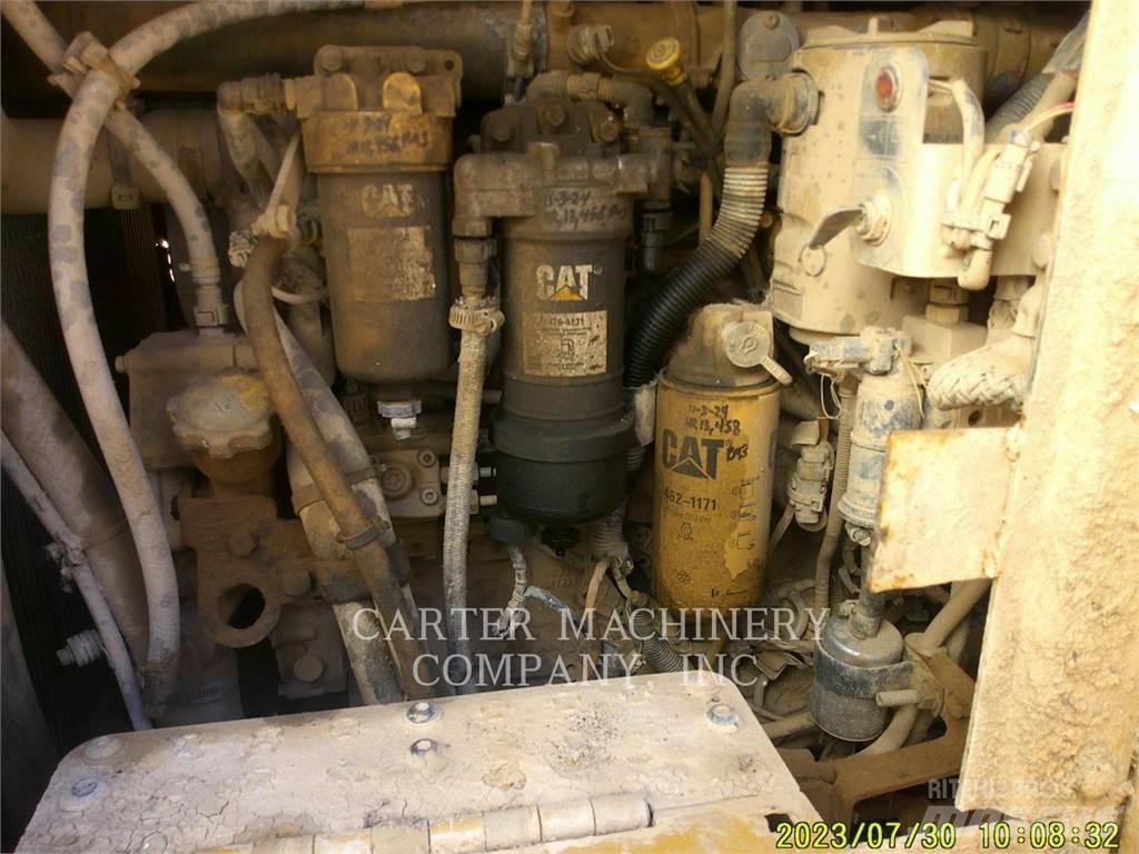 CAT 963K Chargeuse sur chenilles