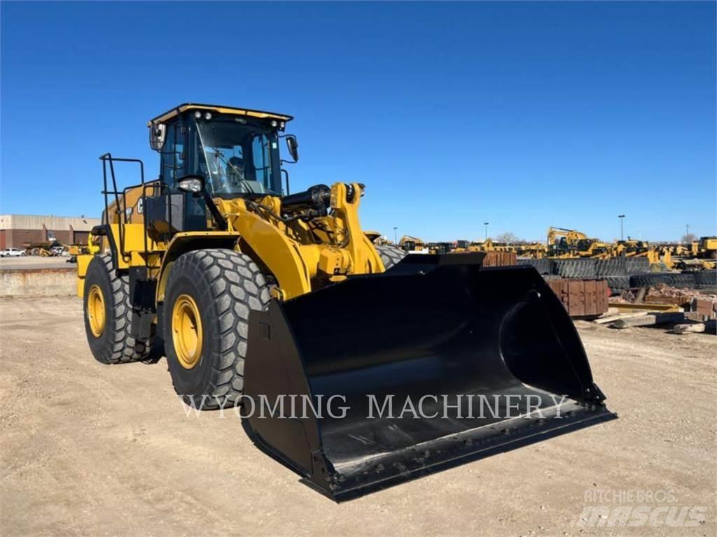 CAT 966 Chargeuse sur pneus