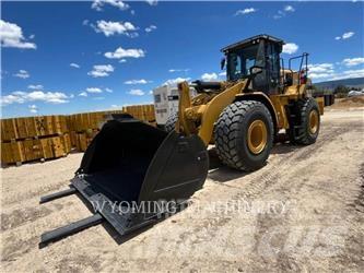 CAT 966 Chargeuse sur pneus