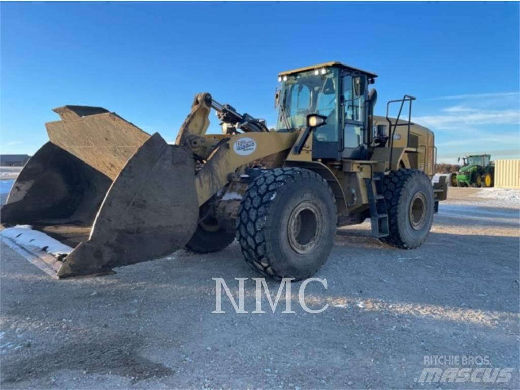 CAT 966 Chargeuse sur pneus