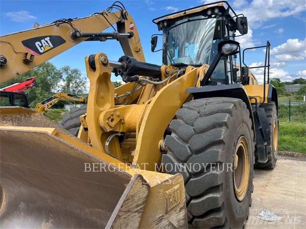 CAT 966 Chargeuse sur pneus
