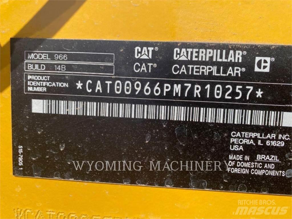 CAT 966 Chargeuse sur pneus