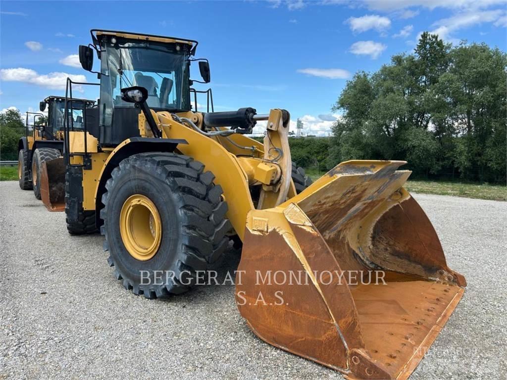 CAT 966 Chargeuse sur pneus
