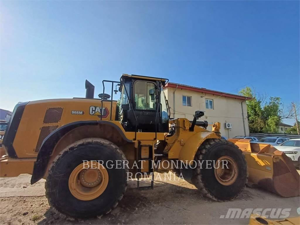 CAT 966 M Chargeuse sur pneus