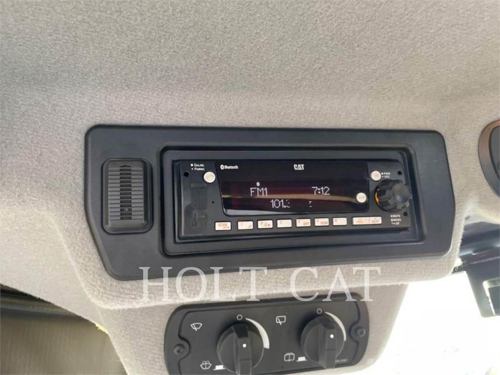 CAT 966 QC Chargeuse sur pneus