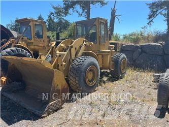 CAT 966B Chargeuse sur pneus