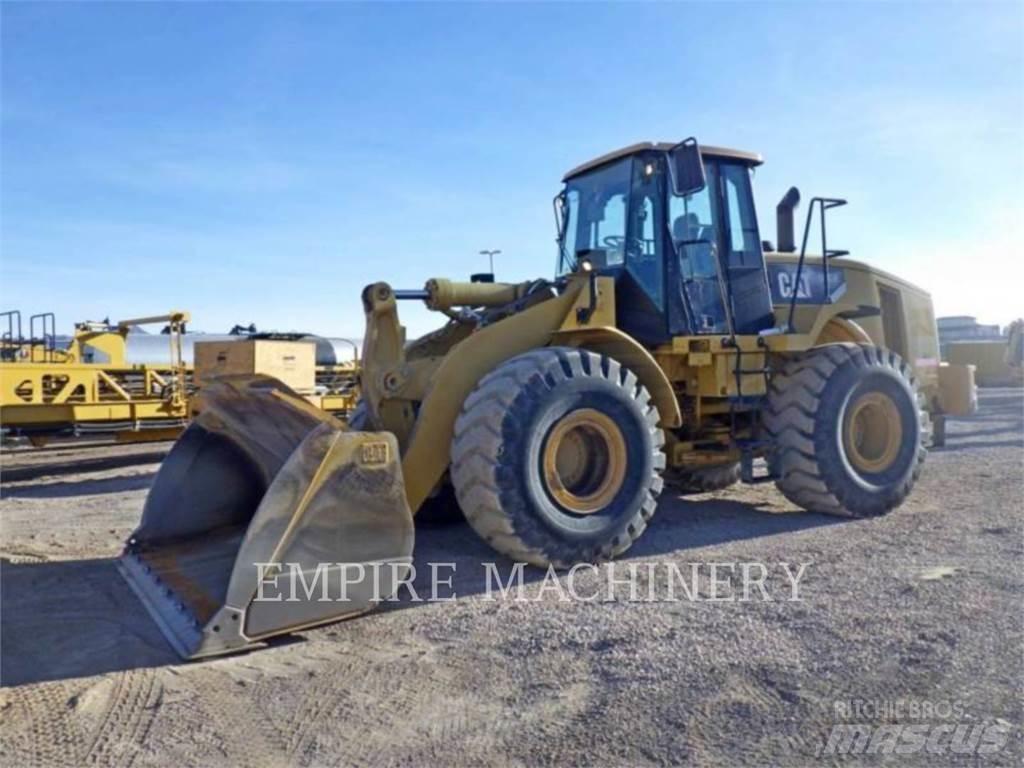 CAT 966H Chargeuse sur pneus