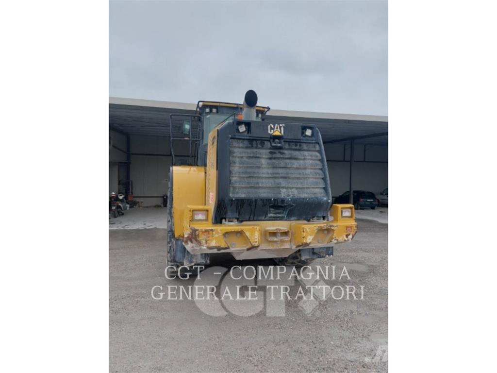 CAT 966K Chargeuse sur pneus