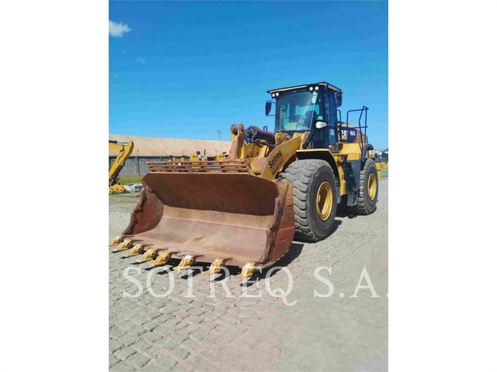 CAT 966L Chargeuse sur pneus