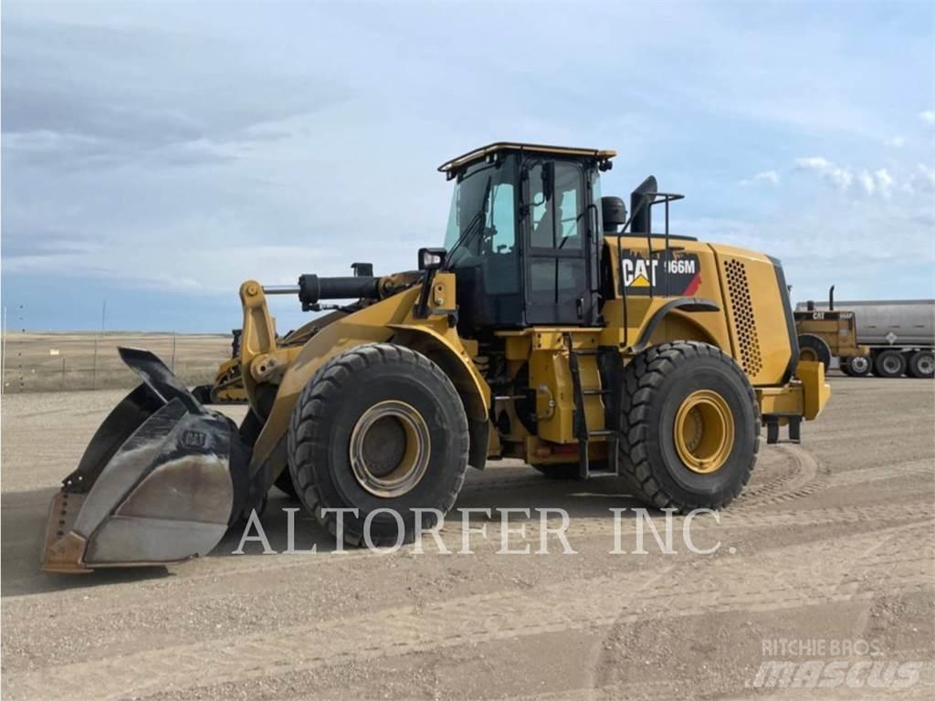 CAT 966M Bouteurs sur chenilles