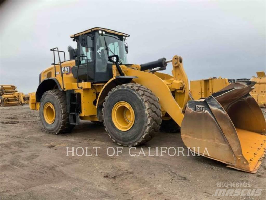 CAT 966M Chargeuse sur pneus