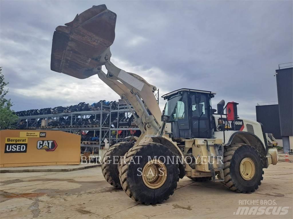 CAT 966M Chargeuse sur pneus