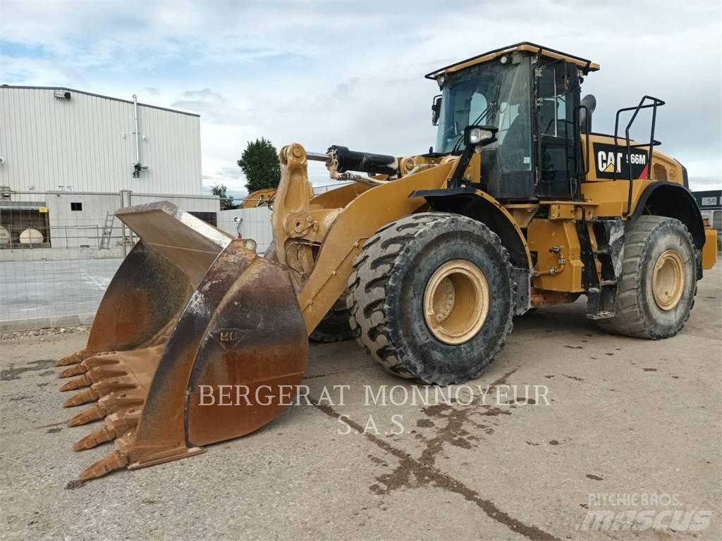 CAT 966M Chargeuse sur pneus