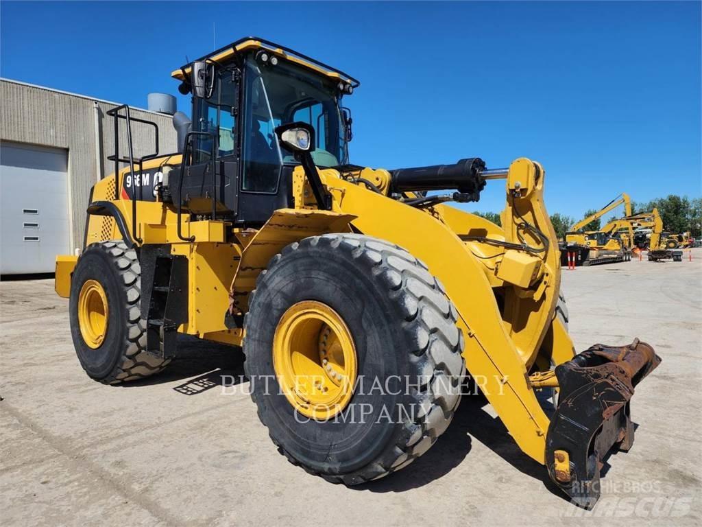 CAT 966M Chargeuse sur pneus