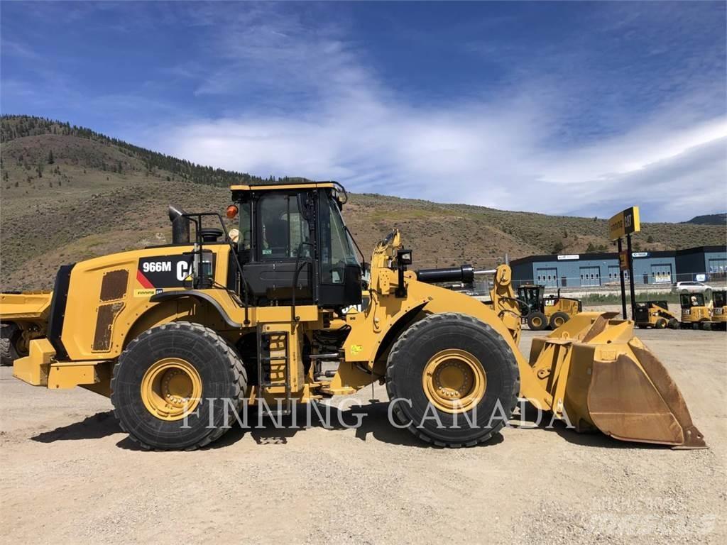 CAT 966M Chargeuse sur pneus