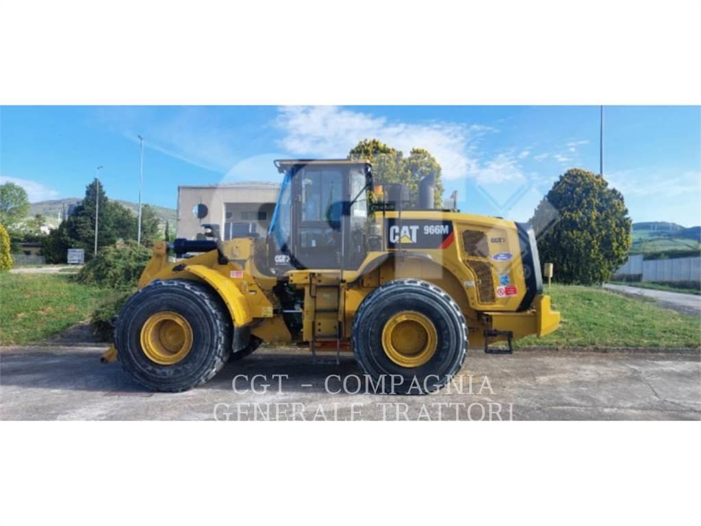 CAT 966M Chargeuse sur pneus
