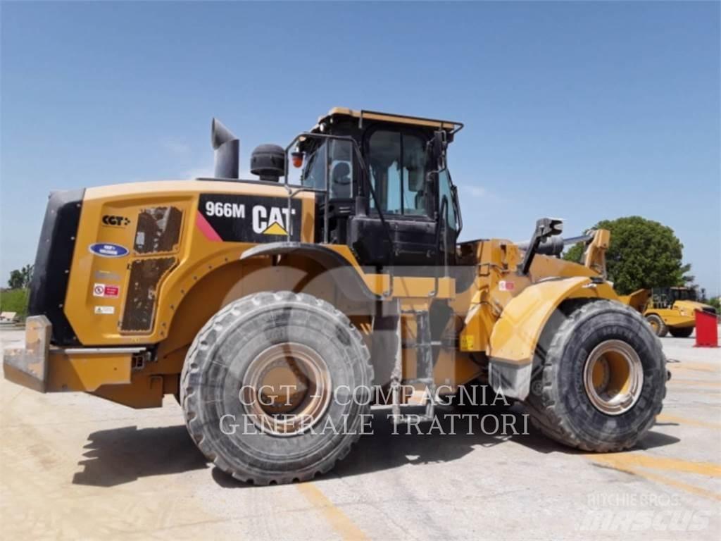 CAT 966M Chargeuse sur pneus