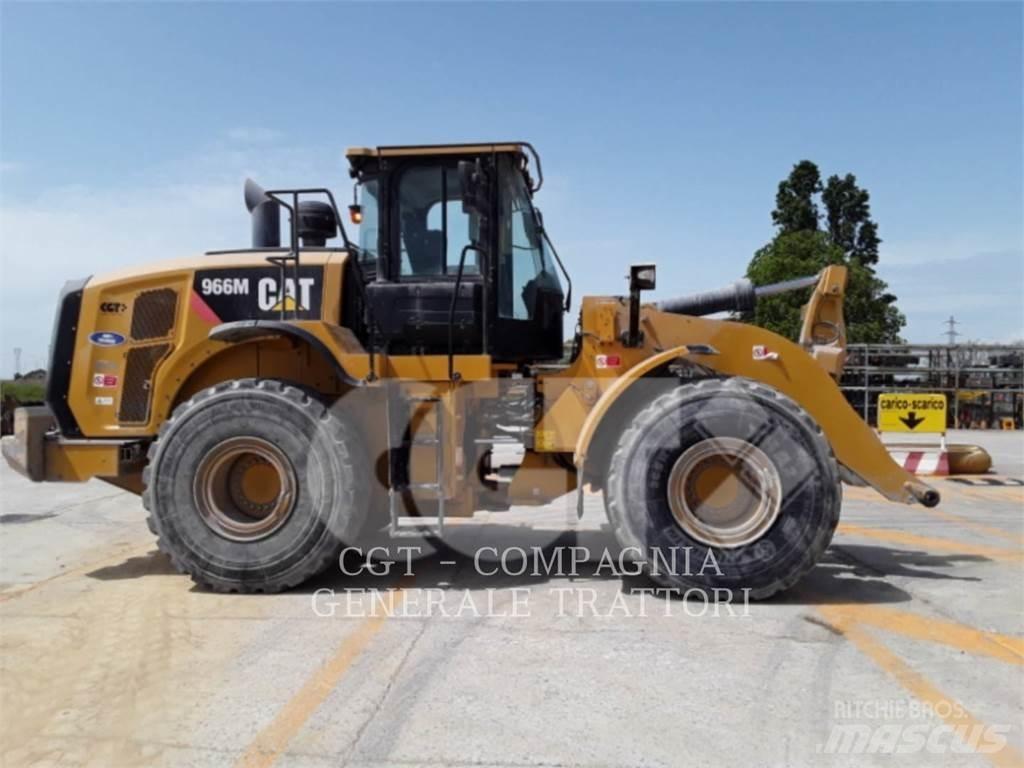 CAT 966M Chargeuse sur pneus