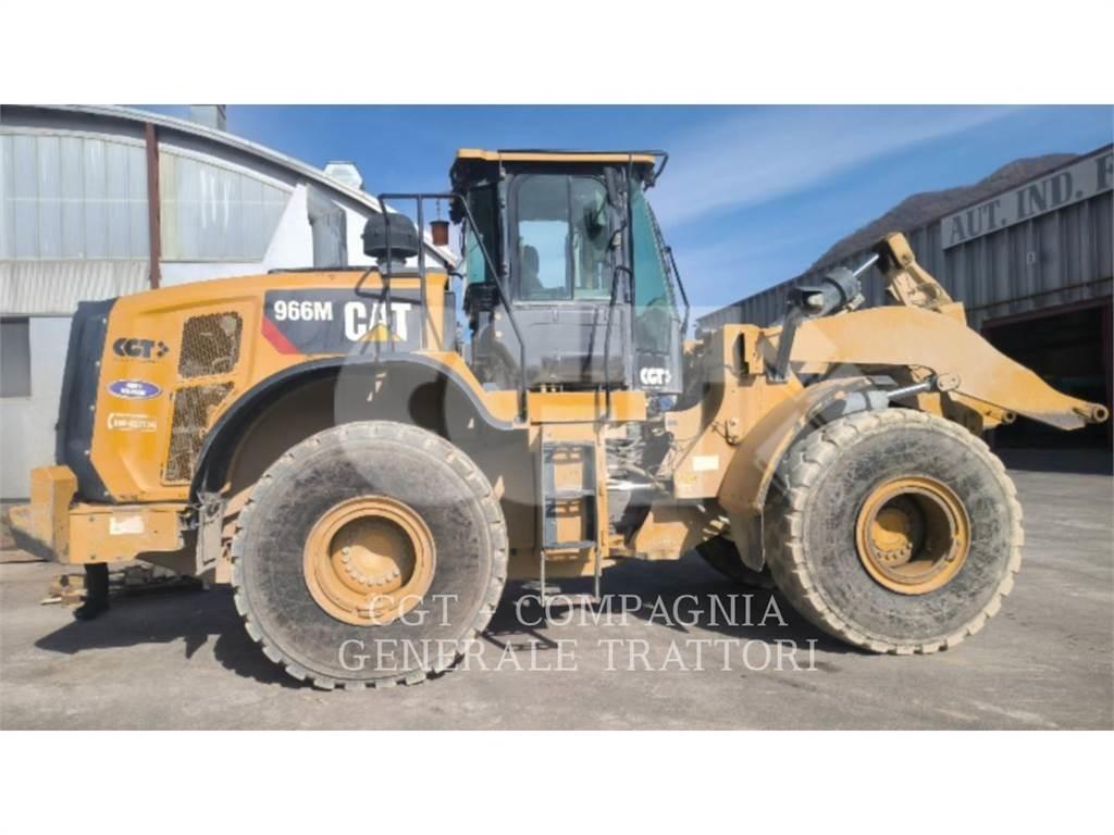CAT 966M Chargeuse sur pneus