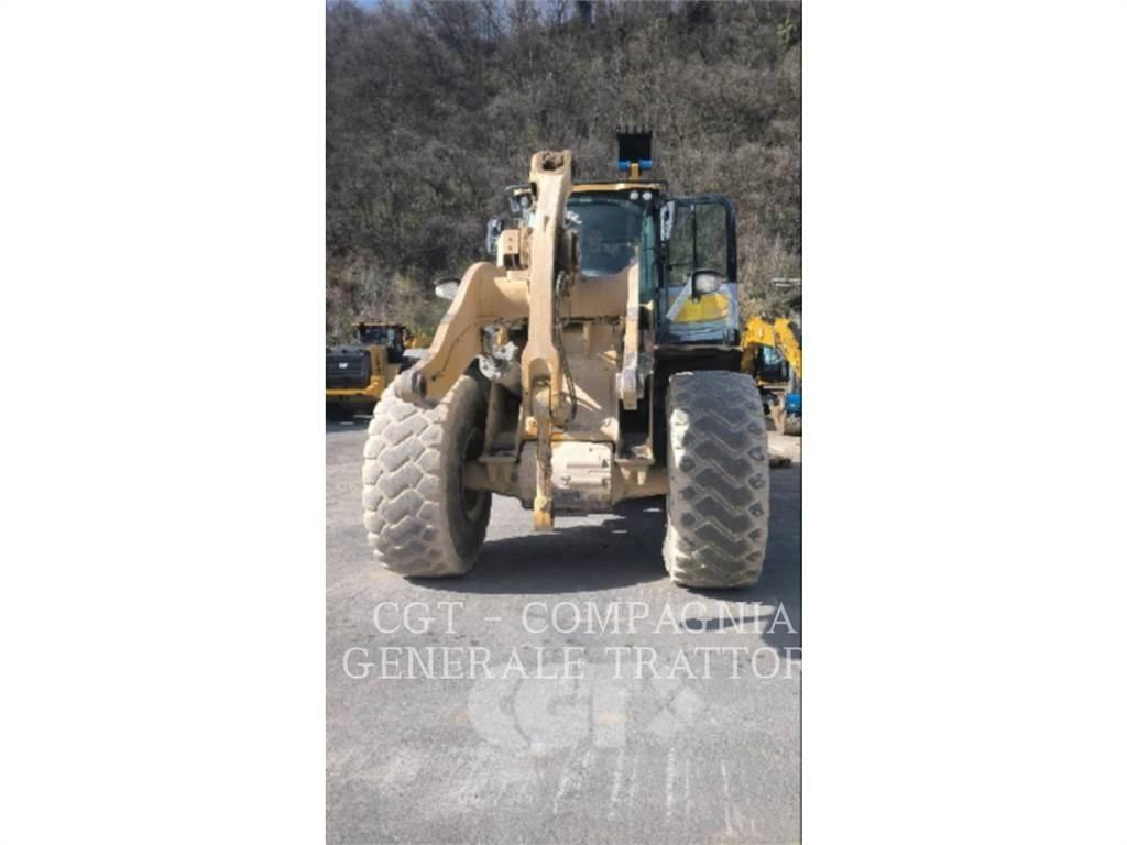 CAT 966M Chargeuse sur pneus