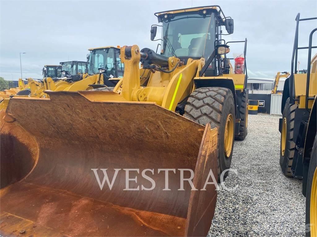 CAT 966M Chargeuse sur pneus