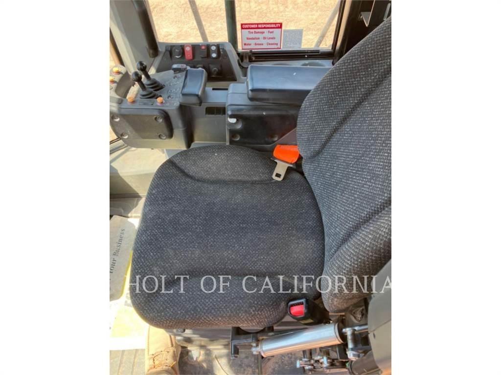 CAT 966M Chargeuse sur pneus
