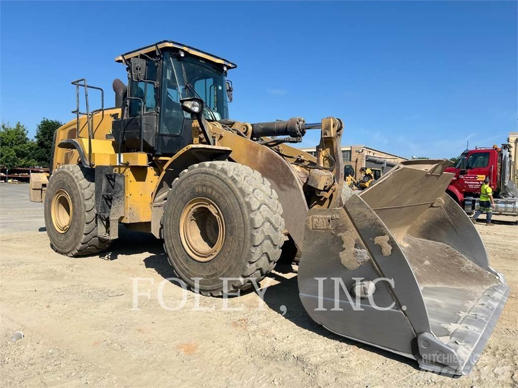 CAT 966M Chargeuse sur pneus