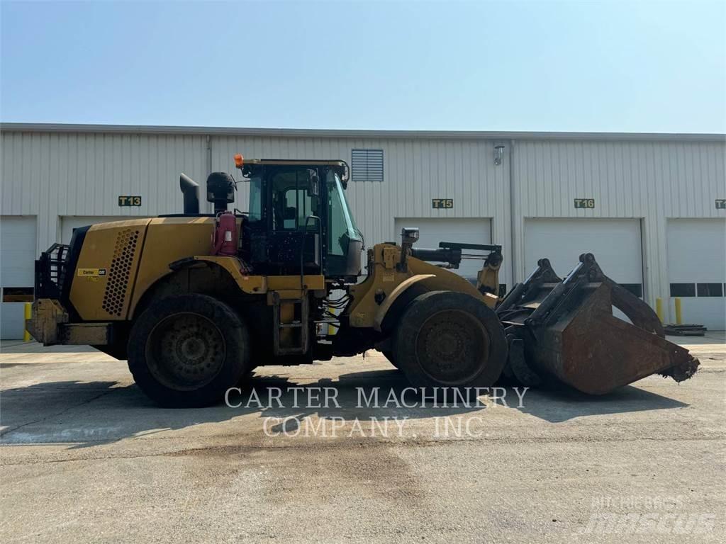 CAT 966M Chargeuse sur pneus