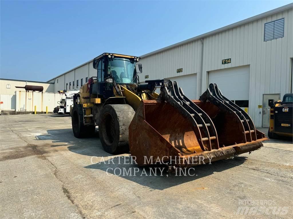 CAT 966M Chargeuse sur pneus